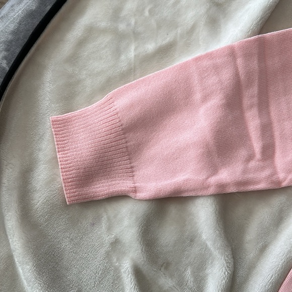 NWT OLD NAVY MOCK NECK SWEATER. SIZE XL - Picture 3 of 4